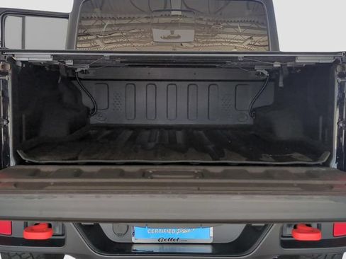 Used 2023 Jeep Gladiator Mojave w/ LED Lighting Group AWD/4WD image 9