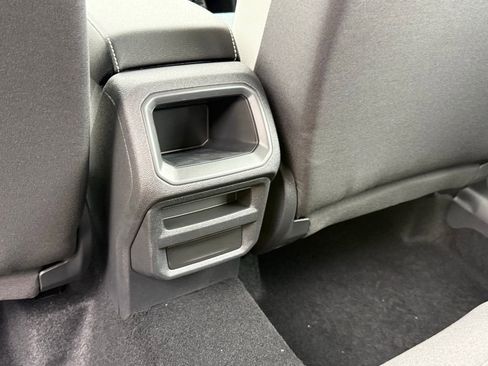 New 2026 Volkswagen Taos S image 21