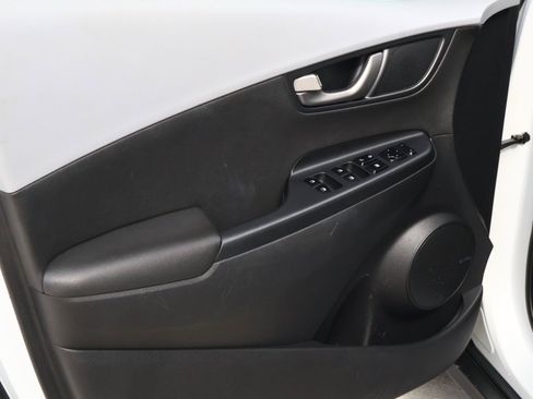 Used 2019 Hyundai Kona Ultimate FWD image 14
