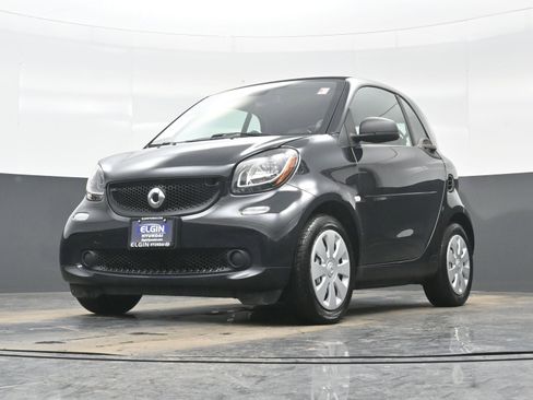 Used 2016 smart fortwo passion image 21