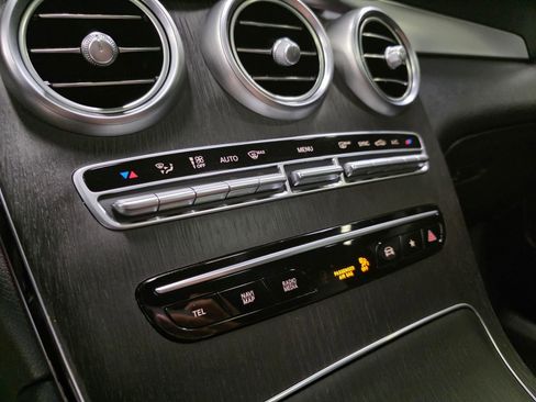 Used 2021 Mercedes-Benz GLC 43 AMG 4MATIC Coupe w/ Multimedia Package image 23