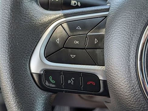 Used 2022 Toyota Corolla SE FWD image 20