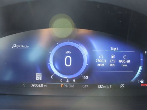 Used 2022 Ford Explorer ST w/ Equipment Group 401A image 29