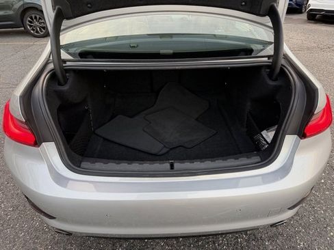 Used 2019 BMW 330i xDrive Sedan w/ Driving Assistance Package image 13