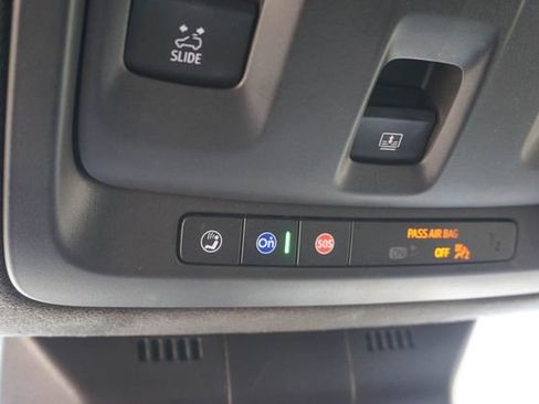 Used 2021 Cadillac Escalade ESV Sport Platinum image 38