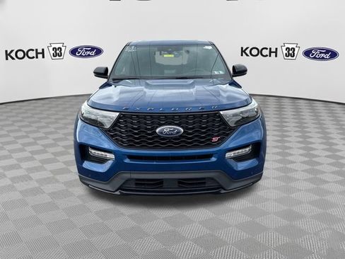 Used 2022 Ford Explorer ST w/ Equipment Group 401A AWD/4WD image 2