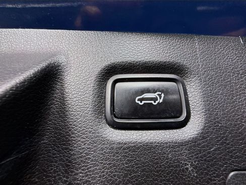 Used 2023 Hyundai Santa Fe SEL FWD image 44