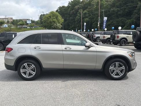 Used 2022 Mercedes-Benz GLC 300 image 9