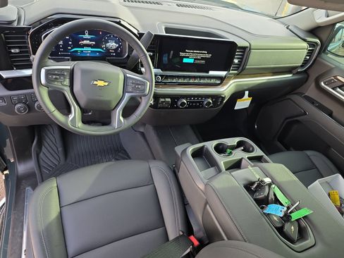 New 2026 Chevrolet Silverado 1500 LT w/ All Star Edition Plus image 15