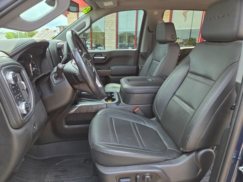 Used 2022 GMC Sierra 1500 Denali w/ Denali Premium Package AWD/4WD image 11