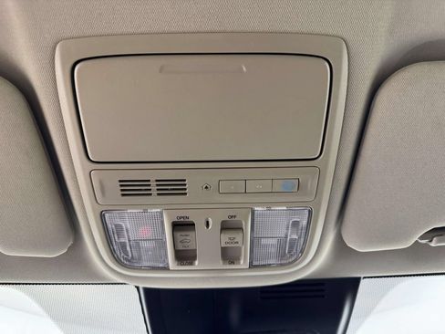 Used 2019 Honda CR-V EX-L image 24
