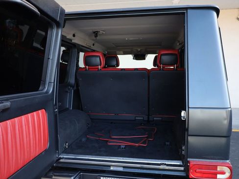 Used 2016 Mercedes-Benz G 550 4MATIC 4dr G 550 image 11