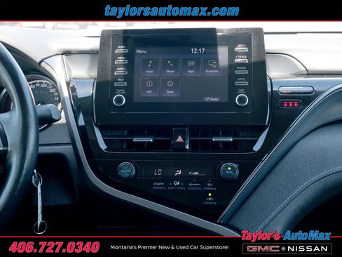 Used 2023 Toyota Camry SE FWD image 10