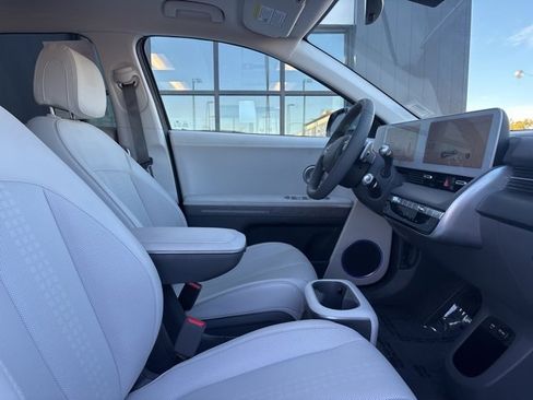 Used 2023 Hyundai Ioniq 5 SEL image 12