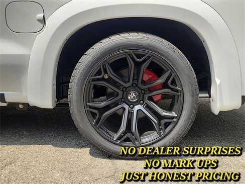 New 2025 Chevrolet Silverado 1500 RST image 32