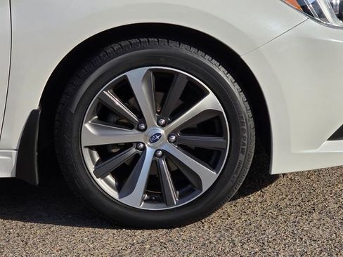 Used 2015 Subaru Legacy 2.5i Limited AWD/4WD image 8