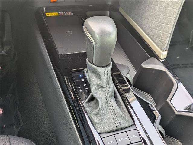 Used 2025 Toyota Camry XLE w/ Premium Plus Package FWD image 12