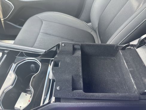 Used 2022 Jeep Grand Cherokee L Laredo w/ Luxury Tech Group I image 35