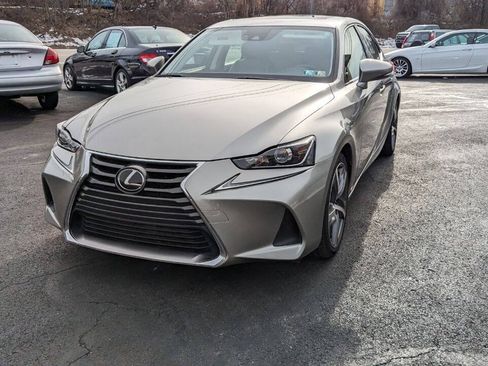 Used 2018 Lexus IS 300 AWD w/ Comfort Package image 24