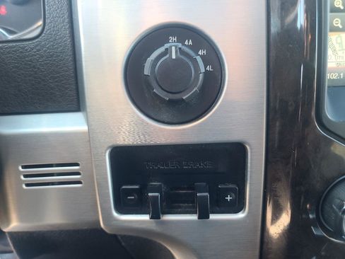 Used 2014 Ford F150 Platinum image 18