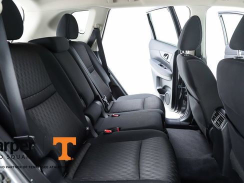 Used 2019 Nissan Rogue SV FWD image 75