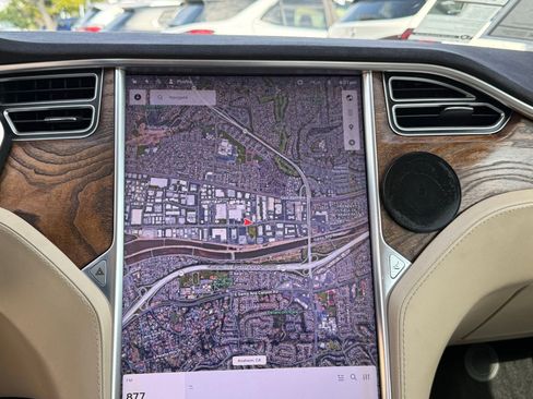 Used 2017 Tesla Model S 75D AWD/4WD image 31