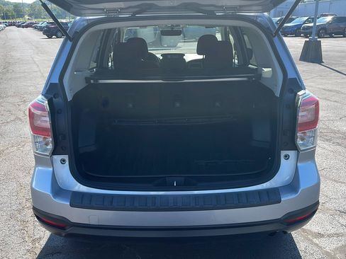 Used 2017 Subaru Forester 2.5i Premium w/ All-Weather Package AWD/4WD image 29