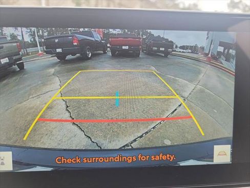 Certified 2025 Toyota Camry SE image 18