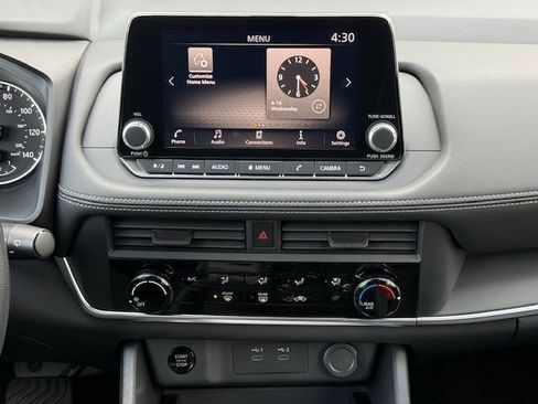 New 2026 Nissan Rogue S image 17