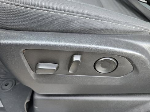 Used 2023 GMC Sierra 1500 Elevation w/ LPO, Elevation Black Package image 12