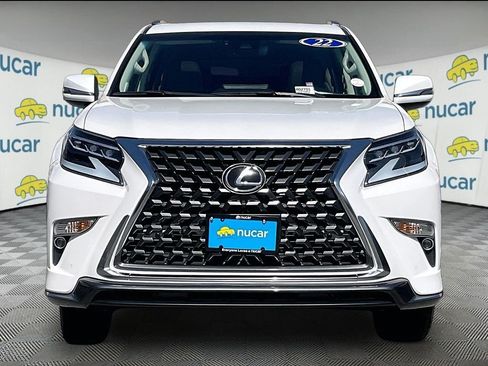 Used 2022 Lexus GX 460 Premium w/ Accessory Package AWD/4WD image 2
