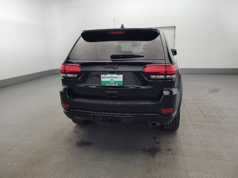 Used 2021 Jeep Grand Cherokee Laredo X image 7