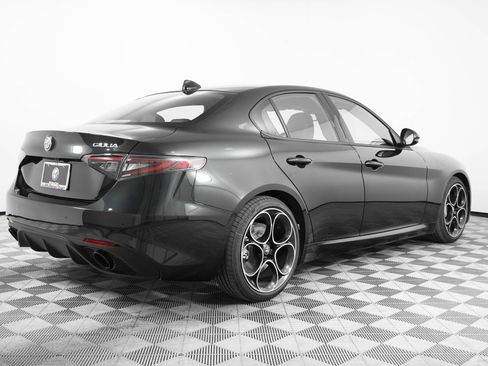 New 2025 Alfa Romeo Giulia w/ Driving Assist Package RWD image 7