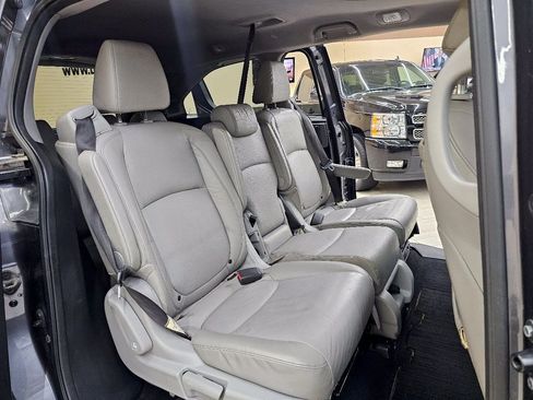 Used 2018 Honda Odyssey Elite image 24