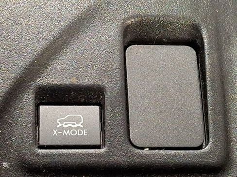 Used 2023 Subaru Crosstrek 2.0i image 25