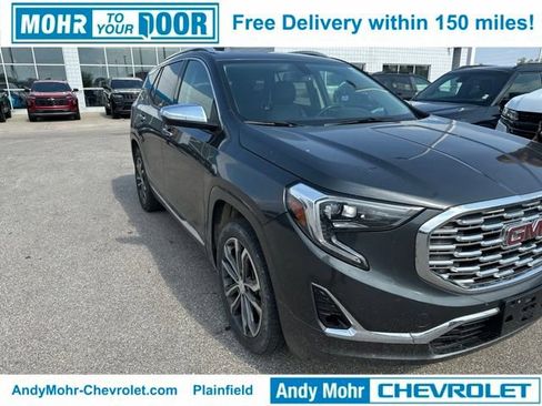 Used 2019 GMC Terrain Denali w/ Comfort Package AWD/4WD image 4