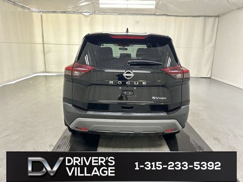 Used 2023 Nissan Rogue SV AWD/4WD image 20