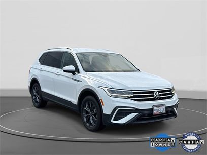 Certified 2022 Volkswagen Tiguan SE