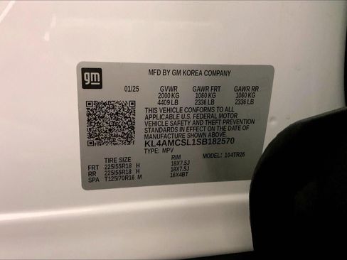 Used 2025 Buick Encore GX Preferred AWD/4WD image 32