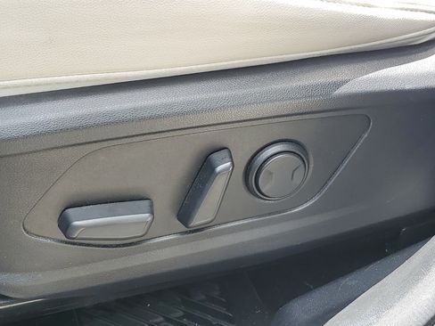 Used 2024 Hyundai Tucson Limited FWD image 21