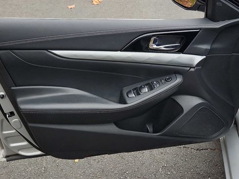 Used 2023 Nissan Maxima SV w/ Floor Mat Group image 12