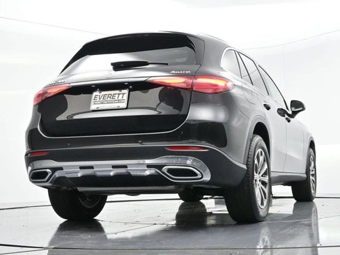 Used 2024 Mercedes-Benz GLC 300 4MATIC image 45