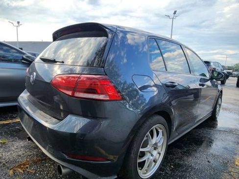 Used 2018 Volkswagen GTI Autobahn FWD image 6