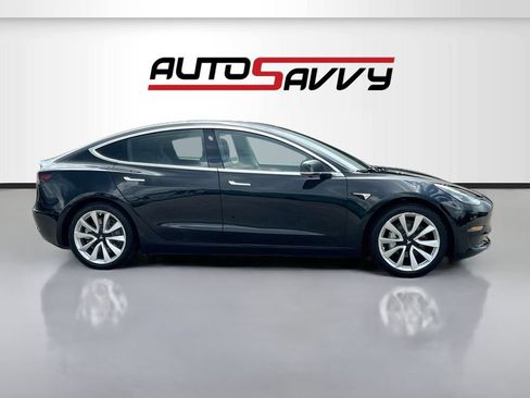 Used 2019 Tesla Model 3 Standard Range Plus RWD image 8