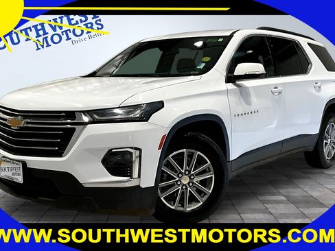 Used 2023 Chevrolet Traverse LT AWD/4WD image 1