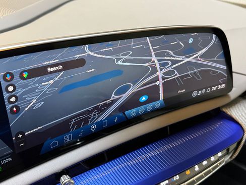 New 2026 Cadillac Optiq Sport 1 image 31