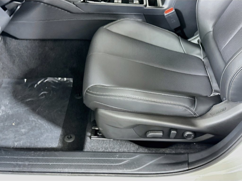 New 2026 Subaru Outback Limited AWD/4WD image 20
