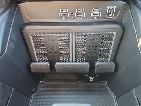 New 2026 RAM 3500 Limited AWD/4WD image 48