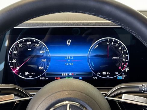 Used 2024 Mercedes-Benz GLE 450e 4MATIC image 12