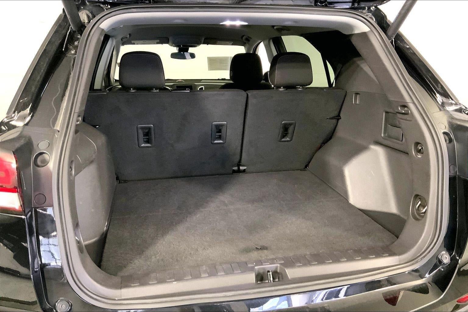 Used 2024 Chevrolet Equinox LT AWD/4WD image 4